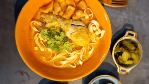 Khao Soi  ข้าวซอย - Nordthailändisches Curry - Yak Thai